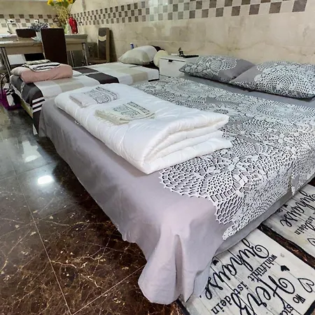 Smestaj Versace House Апартаменты Glogovica (Aleksinac)