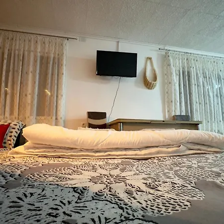 Smestaj Versace House Апартаменты Glogovica (Aleksinac)