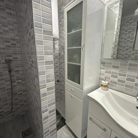 Smestaj Versace House Апартаменты *